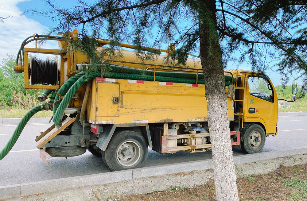 283陈店村清洗抽粪车